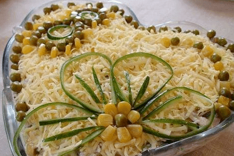 pechonochniy-sloeniy-salat Печеночный слоеный салат