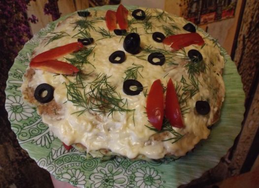 Кабачковый торт с сыром и помидорами