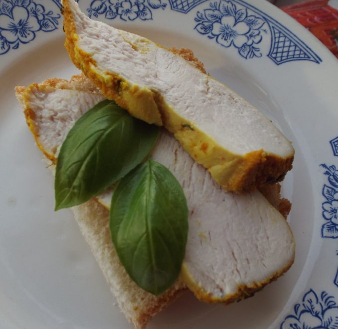 Куриные грудки в молоке