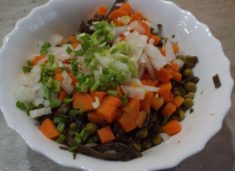 Салат с морской капустой