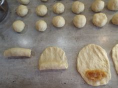 Рогалики с яблоками