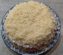 салат с креветками и кальмарами