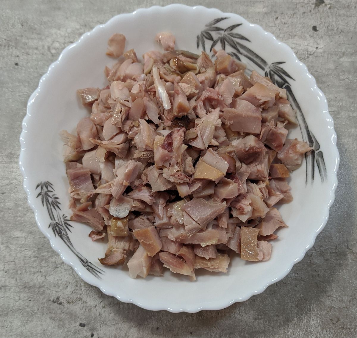 Лесная экзотика — салат с кедровыми орешками