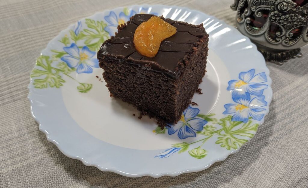шоколадный пирог