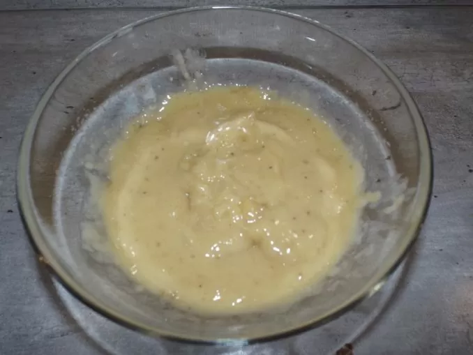 Банановый кекс с орехами