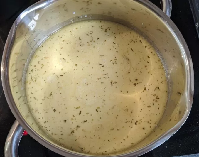 Картофельная запеканка в молочном соусе